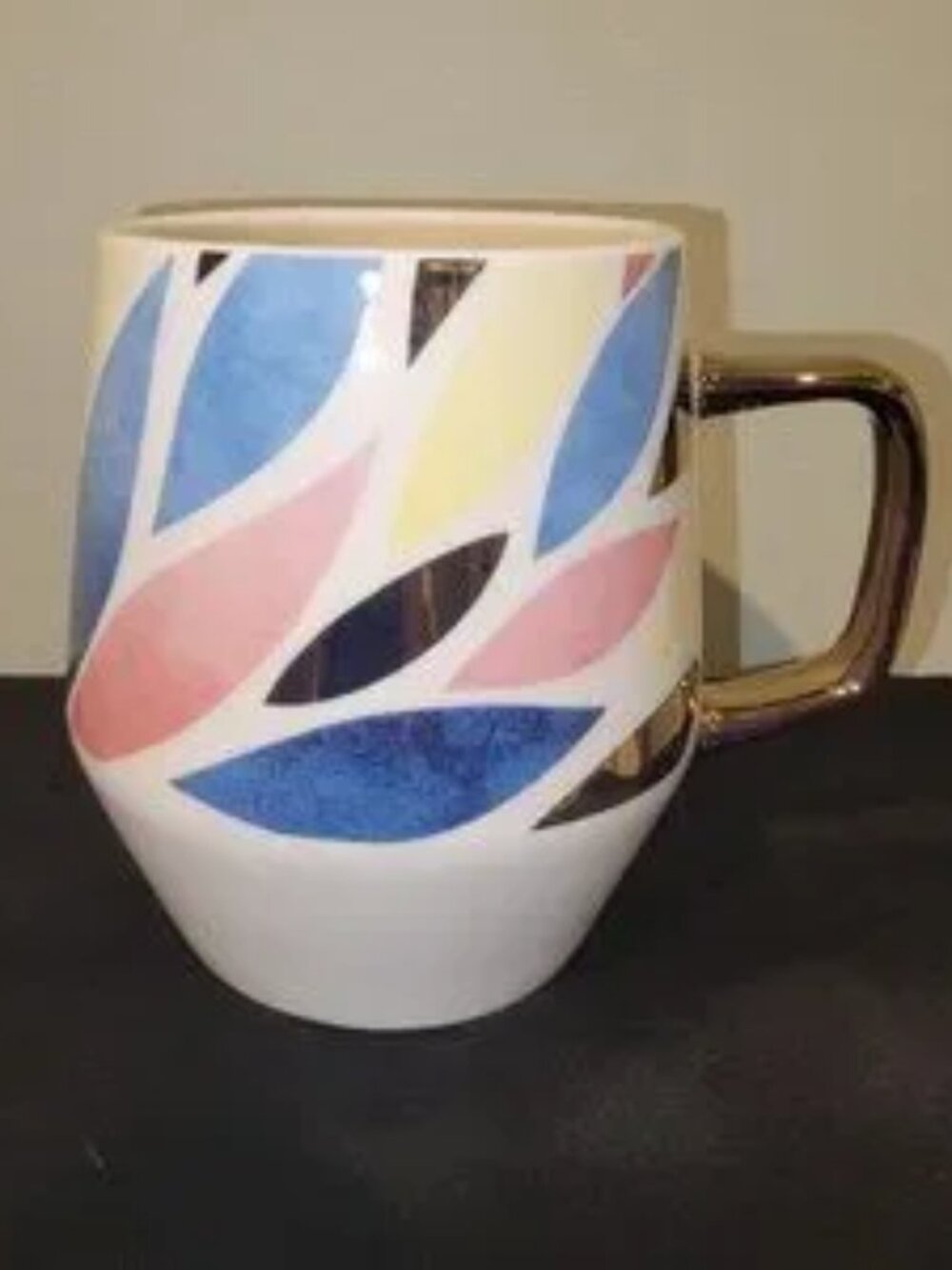 Ceramic Mug 25 oz. Leaf Motif